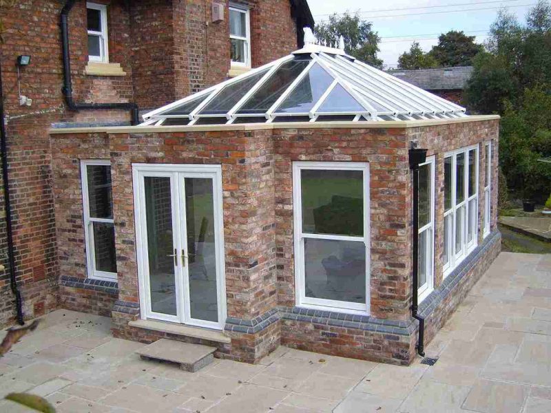 orangery with sliding sash windows